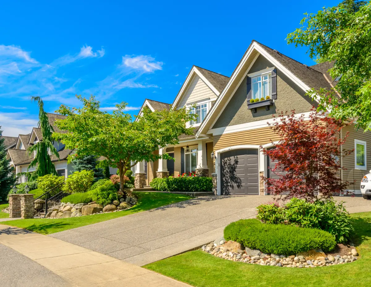Building Stronger Communities in Katy: The Advantage of Professional HOA Management